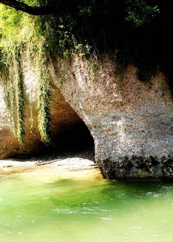 Höhle der Leben Rückführung Höhle